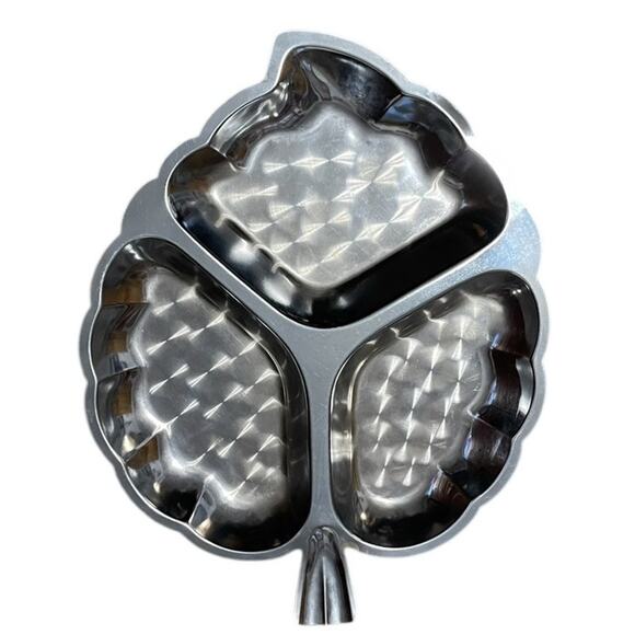 Vintage Justen Chrome Plated Three Section Leaf Tray 13" x 10" - Picture 2 of 6